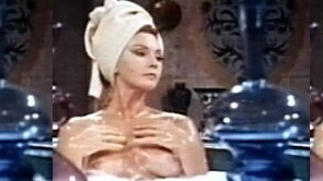 Nudes of Theodora from Kampf um Rom I. Breasts, bathtub, brunette. 583158