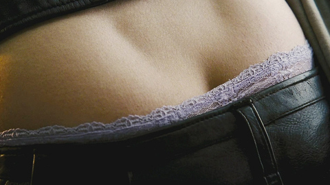 Keira Knightley Nude in Domino. Butt, buttcrack, midriff. 670582