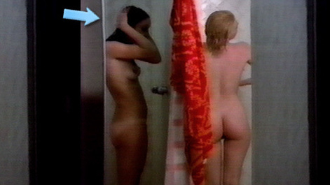 Laura from Cuando tejen las arañas Naked. Breasts, black panties, blonde. 543083