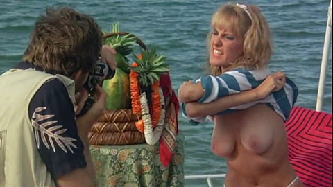 Leslie Scarborough in Demon of Paradise (1987) Breasts Big Breasts Blonde 1019495