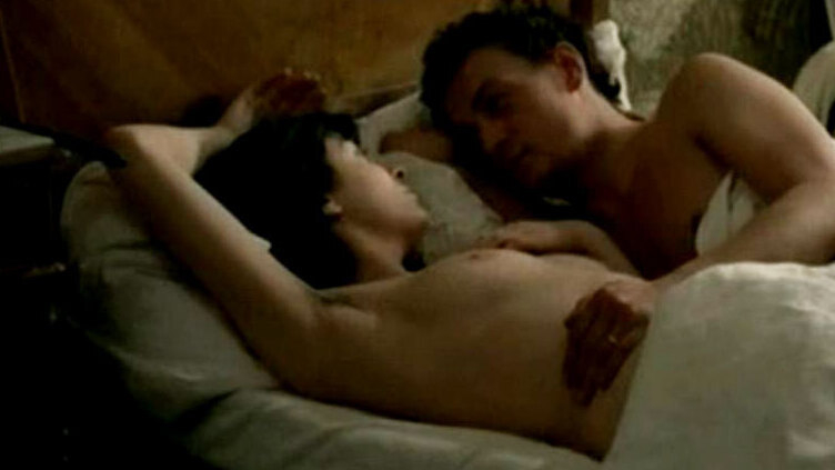 Nudes of Adriana from Le Milieu du monde. Breasts, black hair, couple. 618756