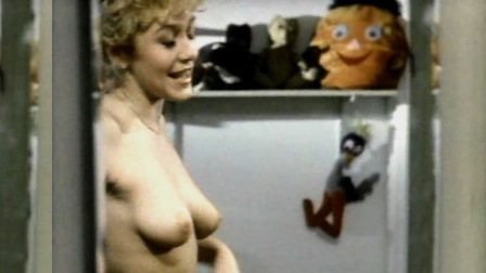 Lenore Zann Nude as Anne McGraw. Breasts, curly hair, hanging breasts. 554474