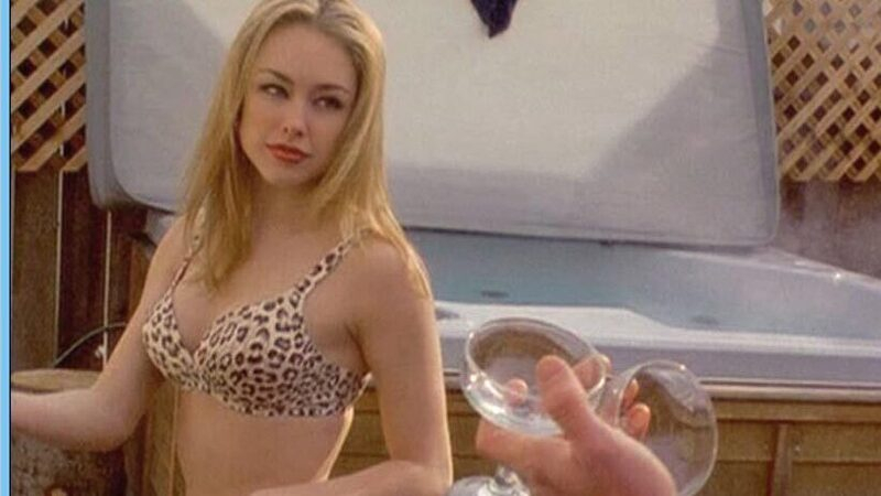 Shredder's Sexiest Scenes with Lindsey McKeon. Bikini, SFW, blonde. 600798