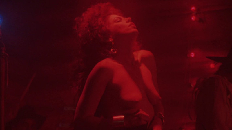 Nudes of Dancer on Stage from Twin Peaks: Fire Walk with Me. Breasts, band, earrings. 798564