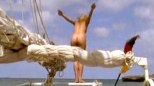 Nudes of Maren Westendorp from Klinik unter Palmen. Butt, blonde, bow of boat. 654282