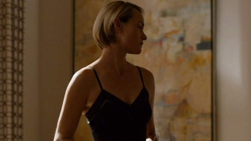 Blood & Oil's Sexiest Scenes with Amber Valletta. Sexy, Underwear, SFW, blonde. 776742