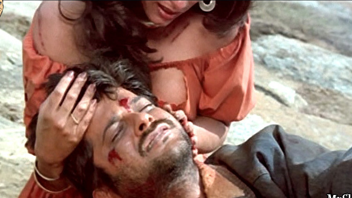 Janbaaz's Sexiest Scenes with Dimple Kapadia. Sexy, SFW, couple. 602784