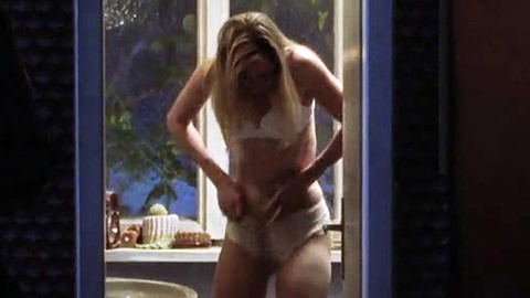 Sophie von Kessel in Die Tochter Des Mörders (2010) Underwear Blonde Cleavage 722633