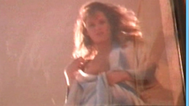 Melinda Armstrong Naked in Alien Intruder. Breasts, brunette, flashing breast. 552139