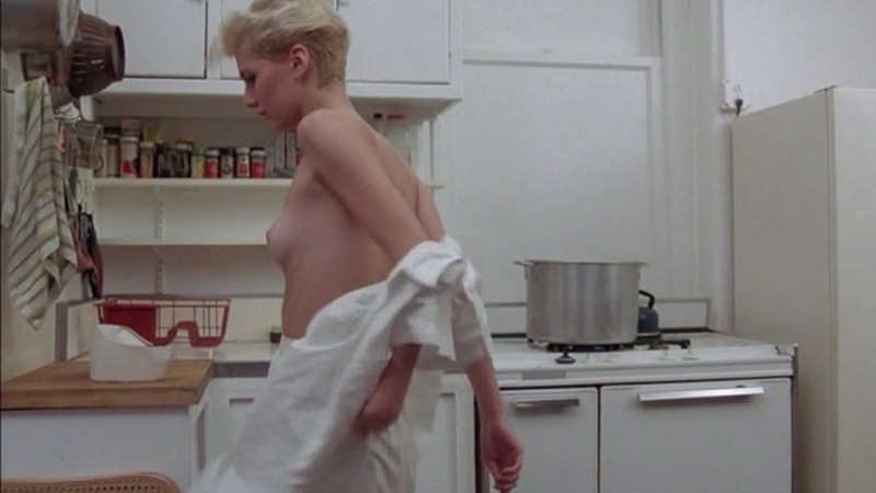 LeeAnne Baker Nude in Breeders. Breasts, blonde, kitchen. 778006