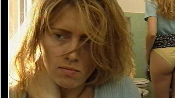 Loredana Cannata Nude in Specchio, specchio della mie brame. Butt, bathroom, blonde. 598348