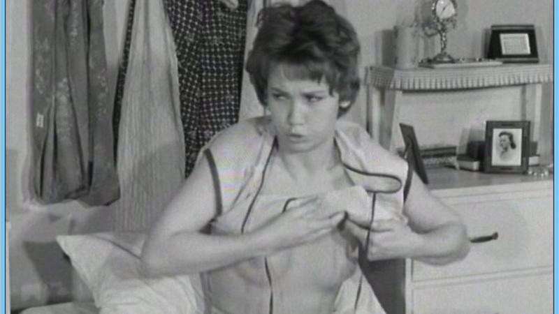 Georgina Spelvin Nude in The Twilight Girls. Breasts, brunette, getting dressed. 590848