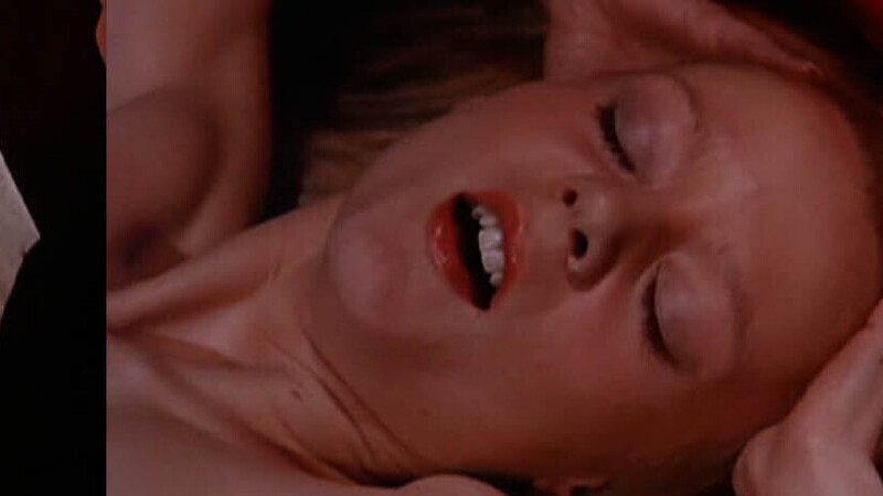 Maggie Fitzgerald Naked as Vampire Girl. Breasts, blonde, blood. 671781