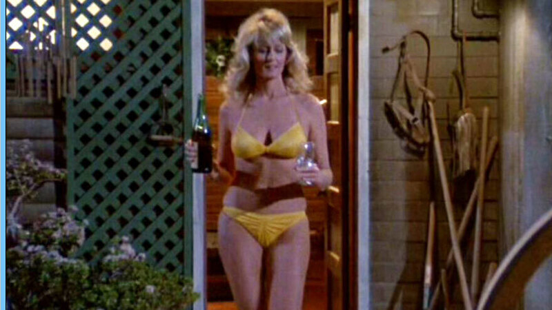 Sexiest Lynn Scenes. Bikini, SFW, blonde. 655582