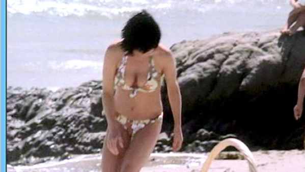 Sexiest Courtney Scenes. Bikini, beach, big breasts. 661456