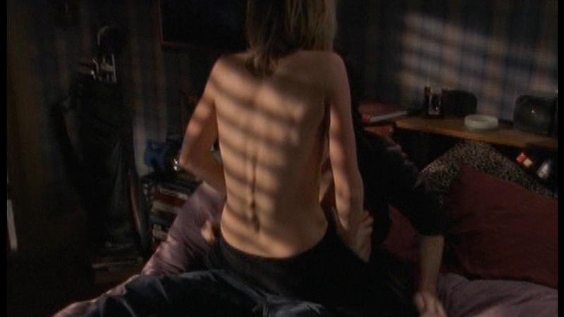 Sexiest Scenes of Elliot Reid from Scrubs. Sexy, SFW, back exposed. 668213