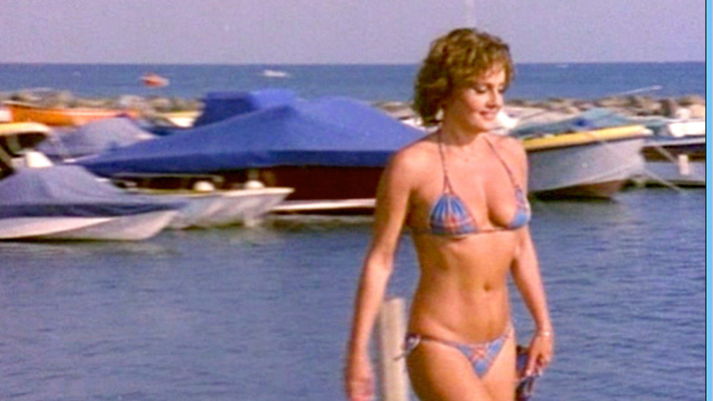 Sexiest Rossana Podestà Scene in Pane, burro e marmellata. Bikini, blue bikini, boat dock. 618913