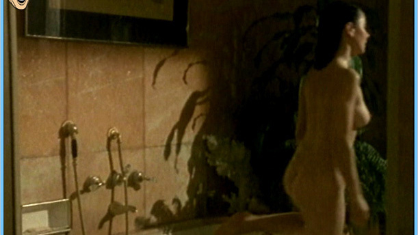 Monica Guerritore Naked as Vittoria. Breasts, Butt, getting out of bathtub, nude. 594309