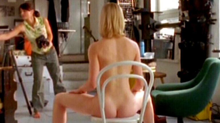 Eva Meier Naked in Alles außer Sex. Butt, blonde, heels. 663583