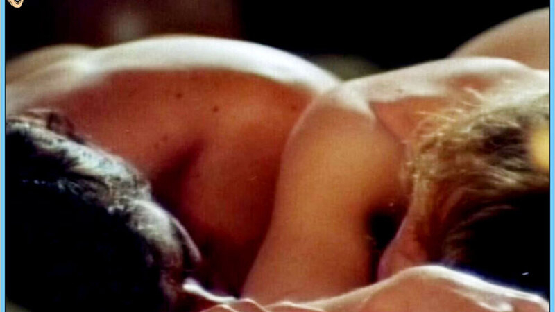 Cleo from La coda dello scorpione Naked. Breasts, brunette, couple in bed. 613073