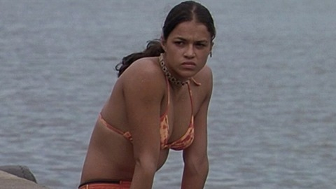 Michelle Rodriguez in Blue Crush (2002) Bikini Bikini Cleavage 815201