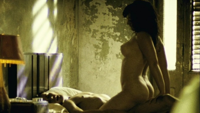 Natalia Verbeke Naked as Manuela. Breasts, Butt, back exposed, brunette. 769755