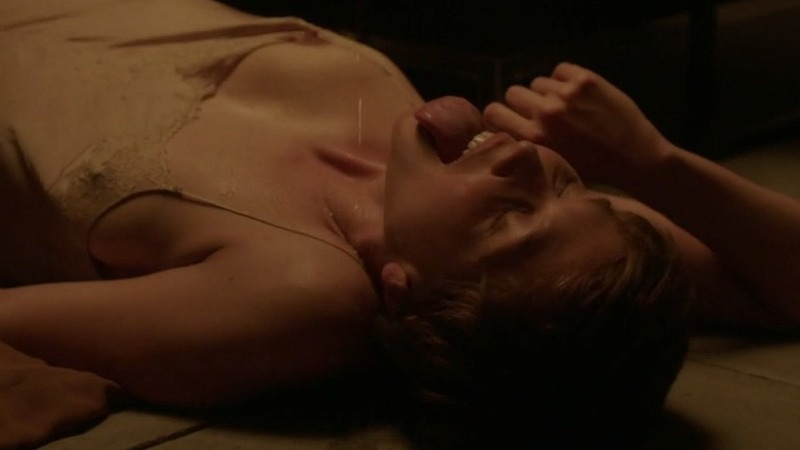 Maggie Gyllenhaal Nude as Nessa Stein. Breasts, brunette, nipple peeking out. 745658