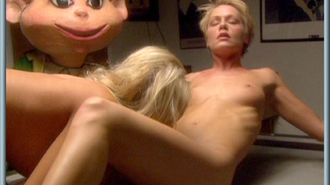Beverly Lynne Nude in The Erotic Escort Company. Breasts, Lesbian, bleached hair, blonde. 613792