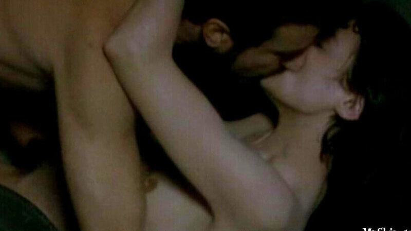 Jeanne Balibar Nude in Avec tout mon amour. Breasts, Bush, black hair, couple. 555838