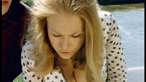 Jacki Weaver in Stork (1971) Sexy Blonde Cleavage 722280
