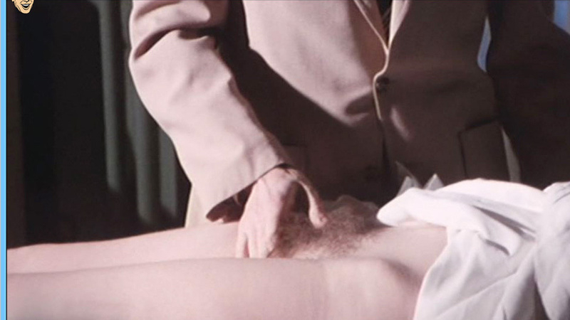 Monica Swinn Naked in Female Vampire. Bush, close-up, hairy bush. 580279