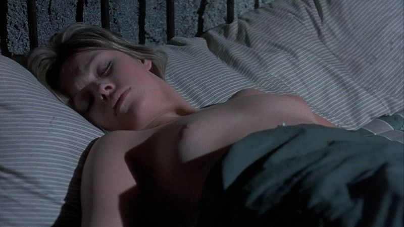 Seretta Wilson Naked in Tower of Evil. Breasts, in bed, nude. 779131
