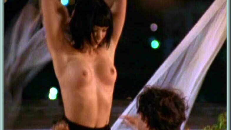 Judy from Palabras calientes Naked. Breasts, black hair, couple. 571031