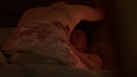 Sexiest Scenes of Darcy from A Good Marriage. Sexy, back exposed, bed. 754373
