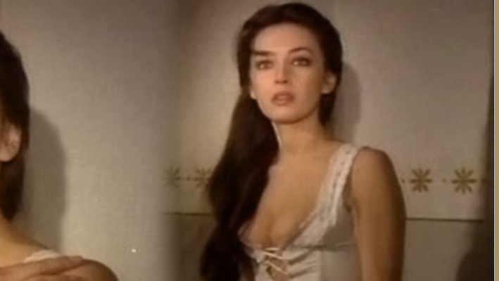 Maria Rosaria Omaggio Nude in El virgo de Visanteta. Breasts, breasts popping out, brunette. 631366