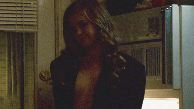 Hottest Isla Fisher Scene in The Lookout. Sexy, SFW, kitchen. 699902
