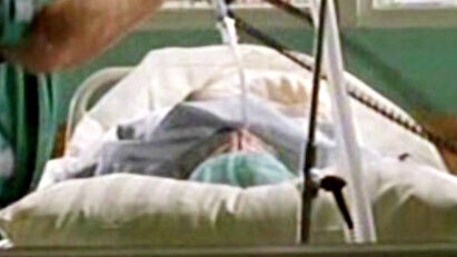 Mira Bartuschek Naked in Die Versuchung. Breasts, hospital bed, nude. 637819