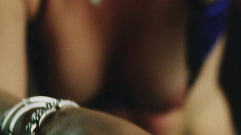 Kim Poirier in Dawn of the Dead (2004) Breasts Breasts Nude 695546