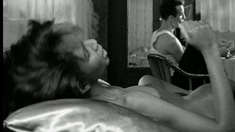 Billie Neal Naked in Down by Law. Breasts, Bush, Black, black hair. 713239