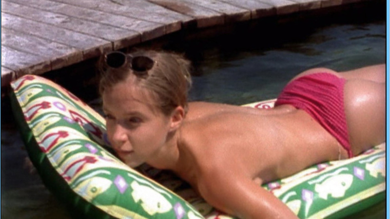 Hottest Alexandra Schalaudek Scene in Der Kuß meiner Schwester. Bikini, back exposed, blonde. 535148