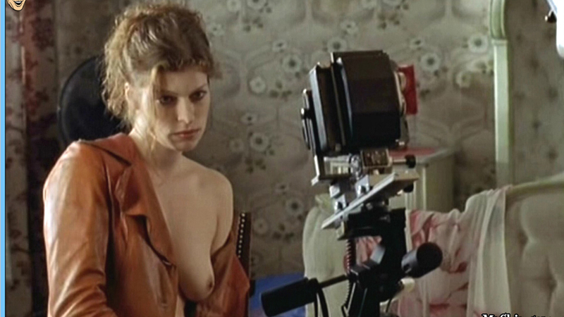 Saskia Schwarz Nude as Peggy. Breasts, nude, open jacket. 539432