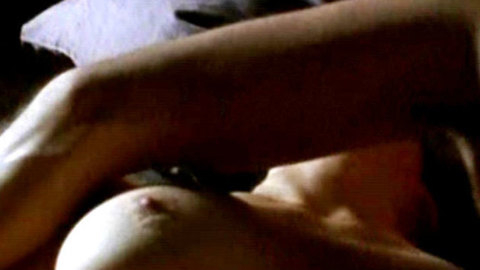 Sonsee Neu in Herzbeben - Die Nacht, die alles veränderte (1998) Breasts Breasts Hard Nipples 591567