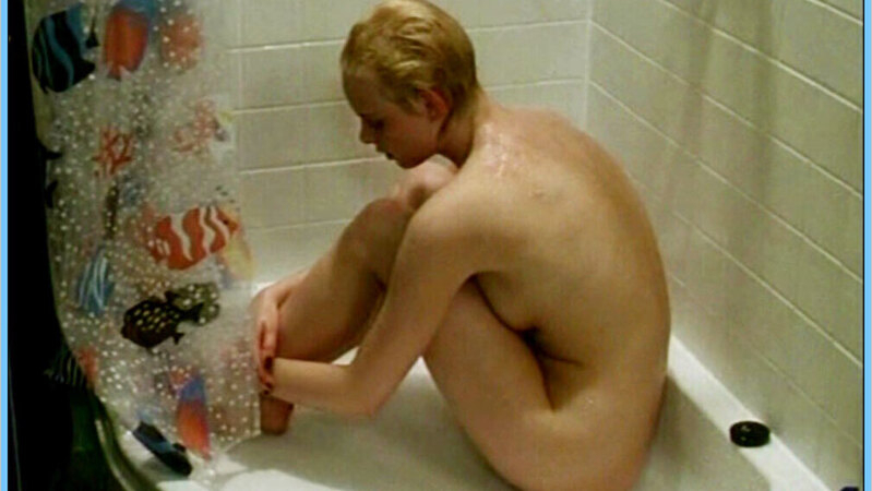 Hottest Jenny-Marie Muck Scene in Die Schule am See. Sexy, blonde, on shower floor. 655364