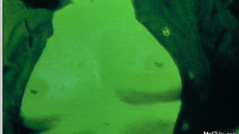 La madre from Viva la muerte Naked. Breasts, green light, hard nipples. 534647