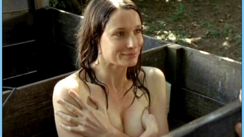 Nudes of Isabell from Alles außer Sex. Breasts, SFW, covering breasts. 663588