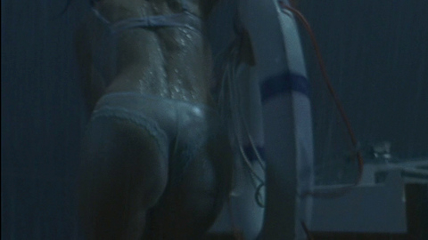 Susan May Pratt in Open Water 2: Adrift (2006) Underwear Back Exposed On Boat 689038