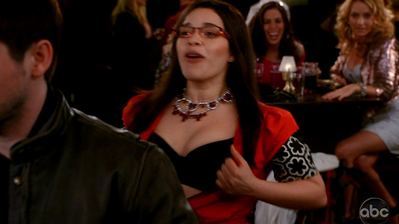 Ugly Betty's Sexiest Scenes with America Ferrera. Underwear, bar, big breasts. 683082
