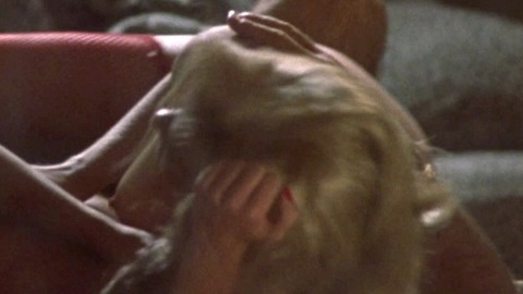 Victoria Bastel in Romeo Is Bleeding (1994) Breasts Underwear Blonde Breasts 774373