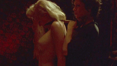 Victoria Bastel in Bad Lieutenant (1992) Breasts Big Breasts Blonde 689444