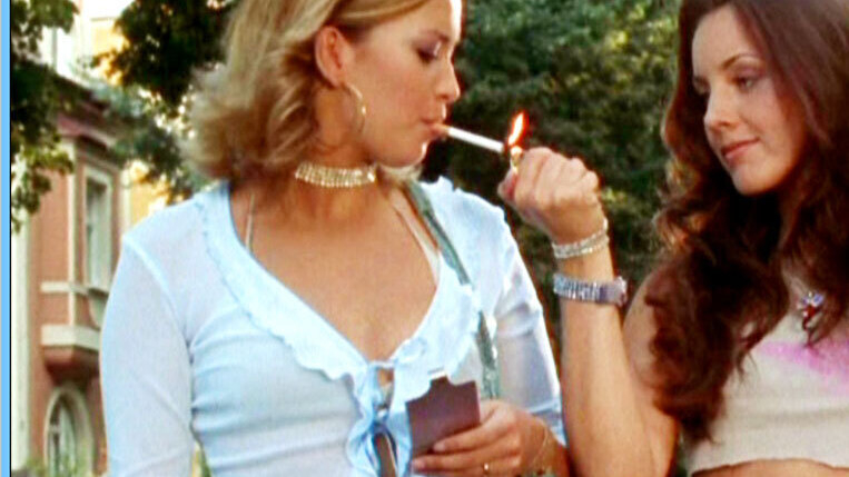 Sexiest Laura Osswald Scene in Schulmädchen. Sexy, SFW, blonde. 605455